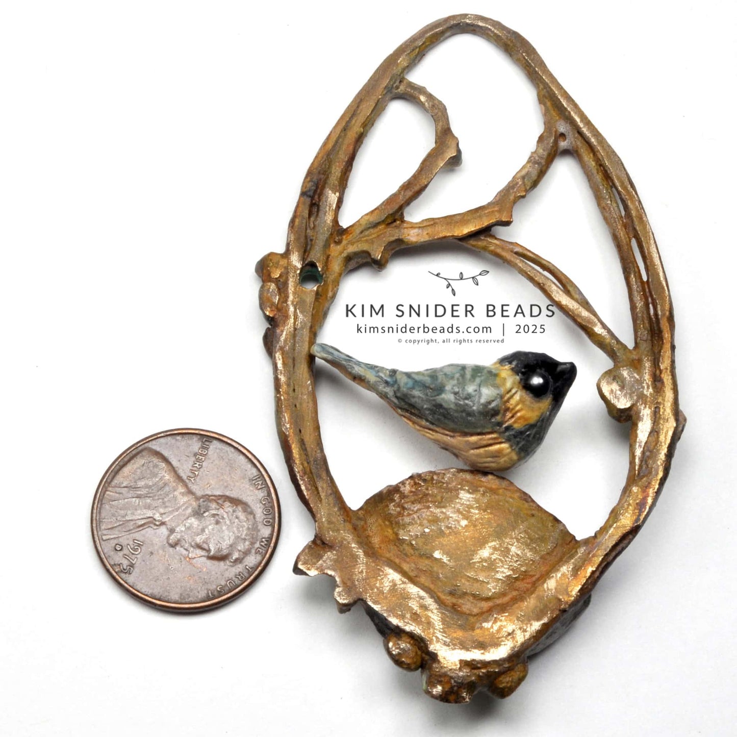 Nest focal with chickadee bead