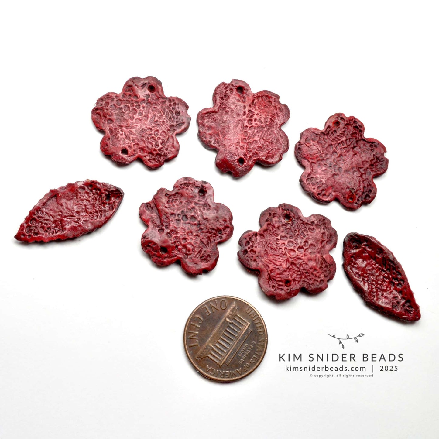 Scarlet blossom & leaf charm beads