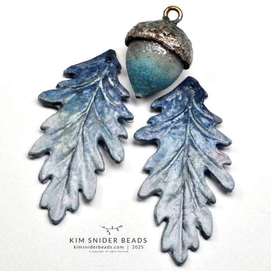 Acorn & 2 oak leaf beads
